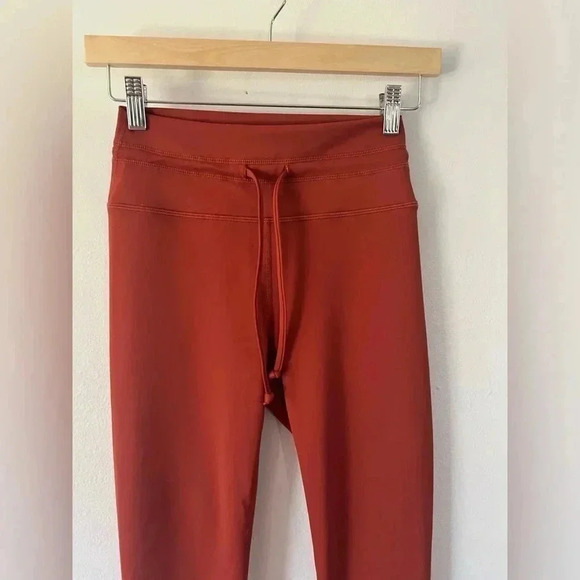IVL Collective Red Women's Drawcord Pull-On Active Leggings Size 4 - Picture 3 of 8